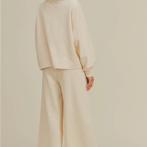 **2 small and one lg left **Classy Lady Sweat Set- 2 small and. medium left - Picture 2 of 4